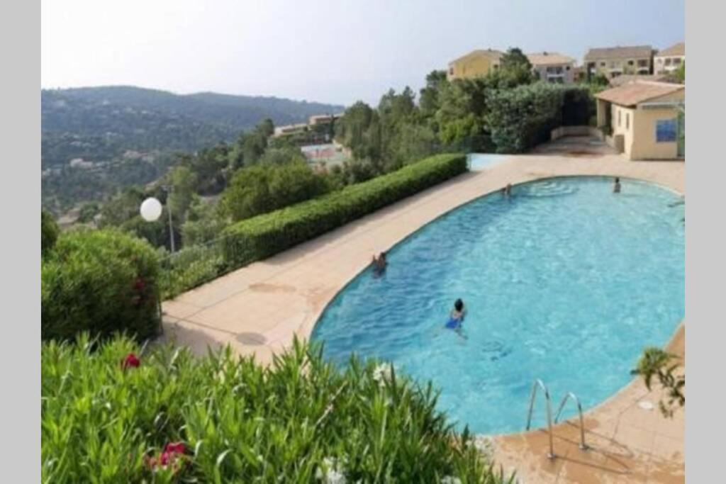 Bel Appartement Dans Le Golfe De Saint Tropez Les Issambres Exterior photo